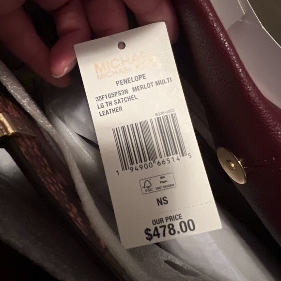 Michael Kors purse - Picture 3 of 3